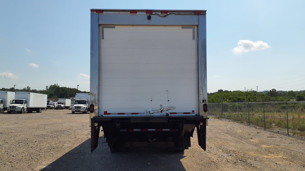 2017 Freightliner M2 106 in Birmingham, AL — photo 5