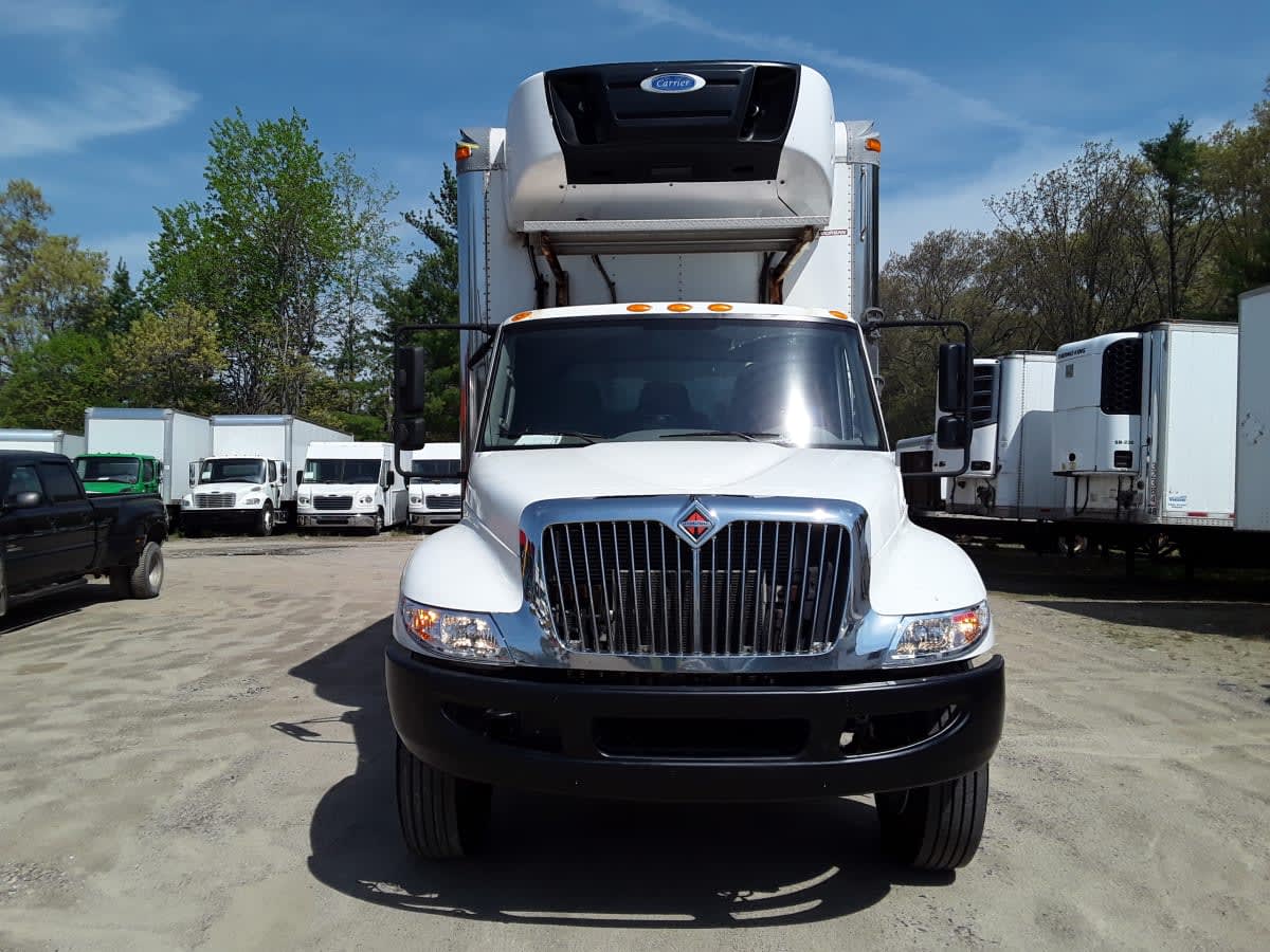 2017 International 4300 in Salisbury, MA — photo 2