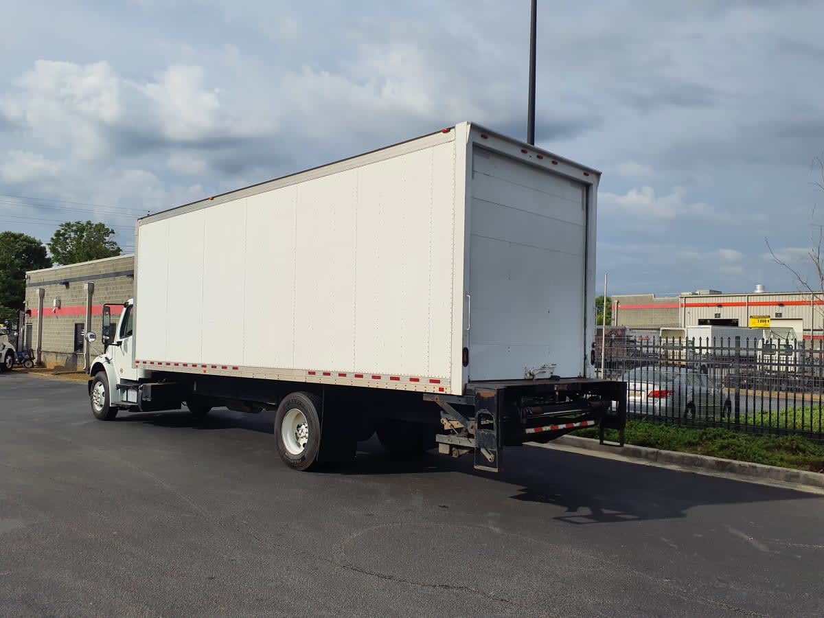 2017 Freightliner M2 106 in Atlanta, GA — photo 6