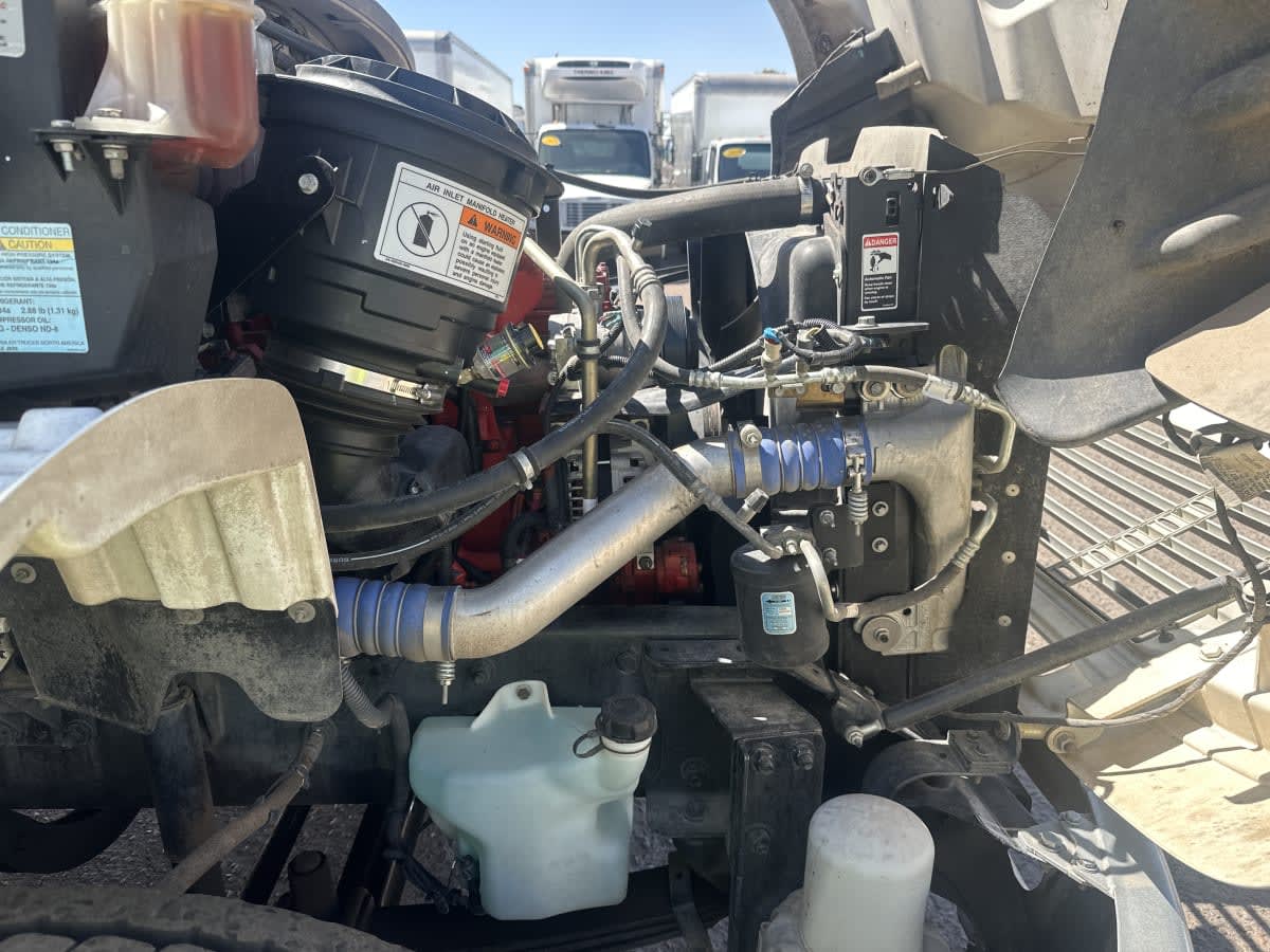 2017 Freightliner M2 106 in Phoenix, AZ — photo 12
