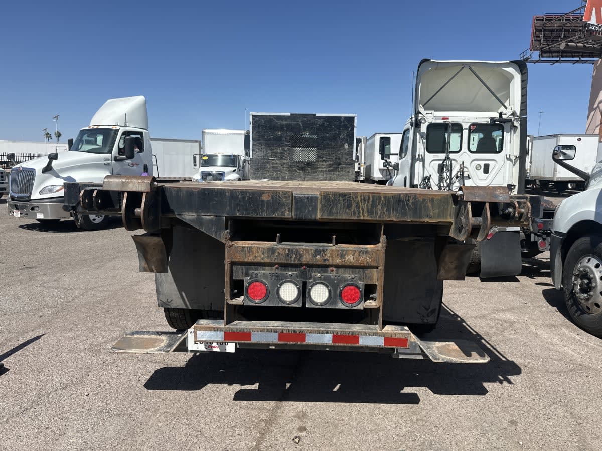 2017 Freightliner M2 106 in Phoenix, AZ — photo 5