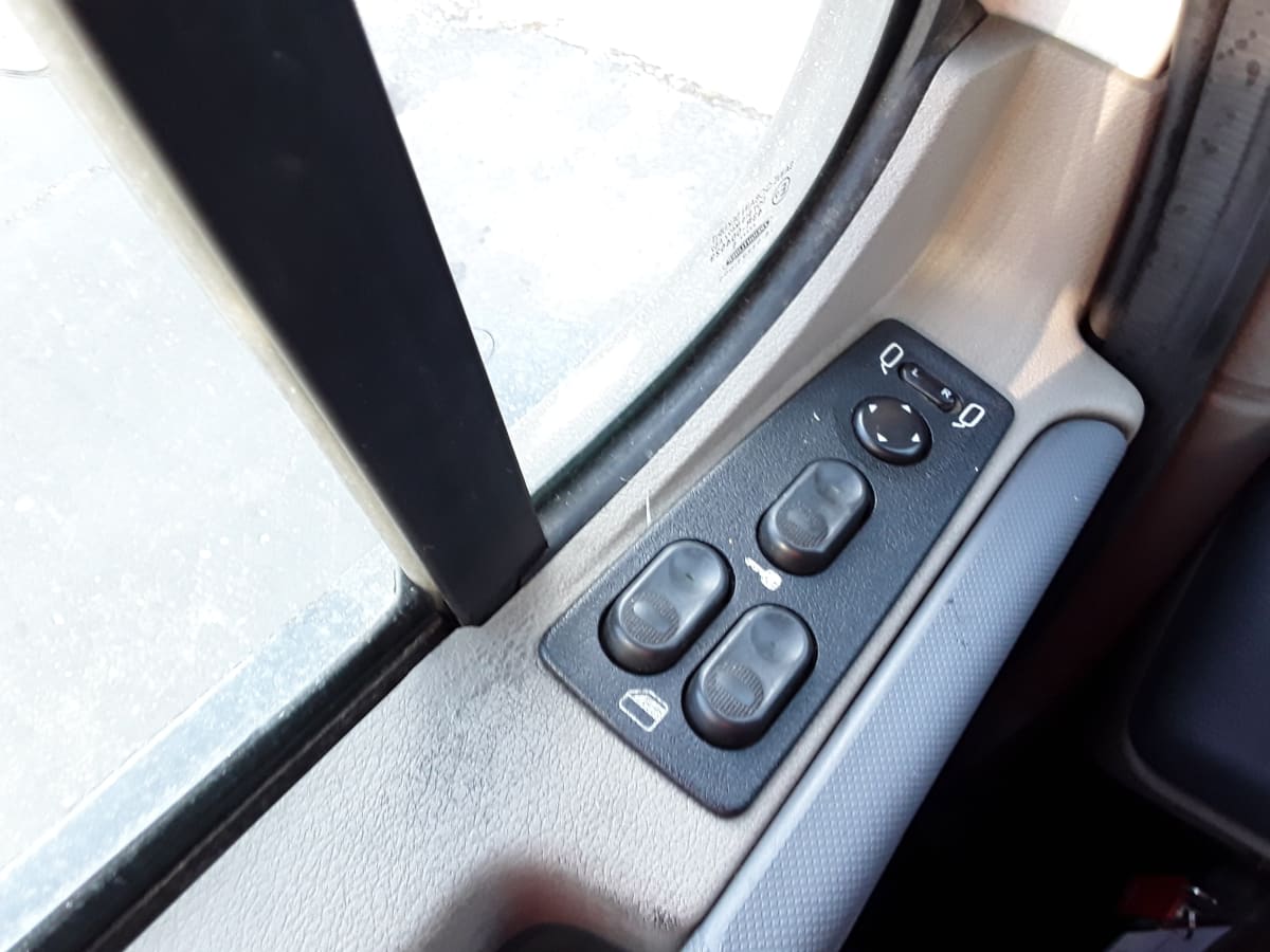 2017 Freightliner Cascadia in Hilliard, OH — photo 18