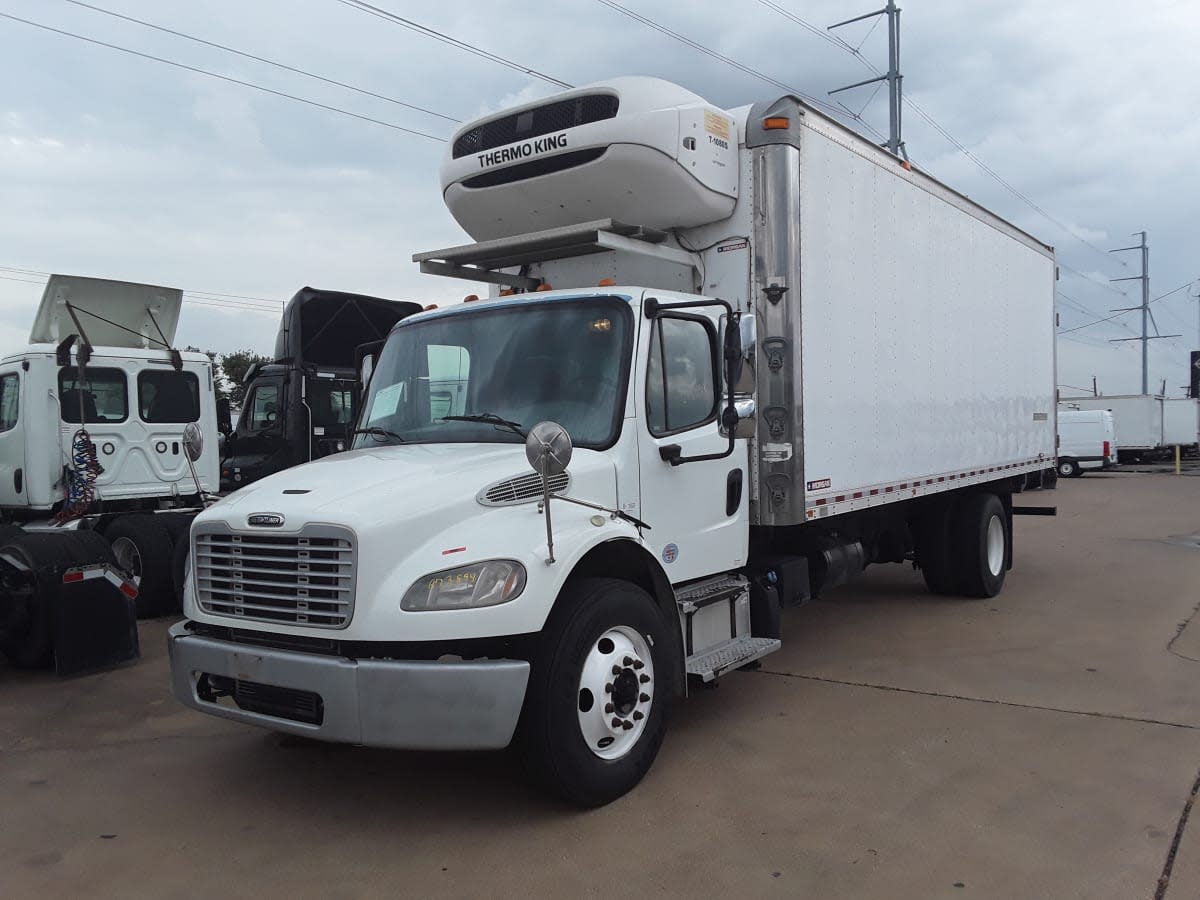 2017 Freightliner M2 106