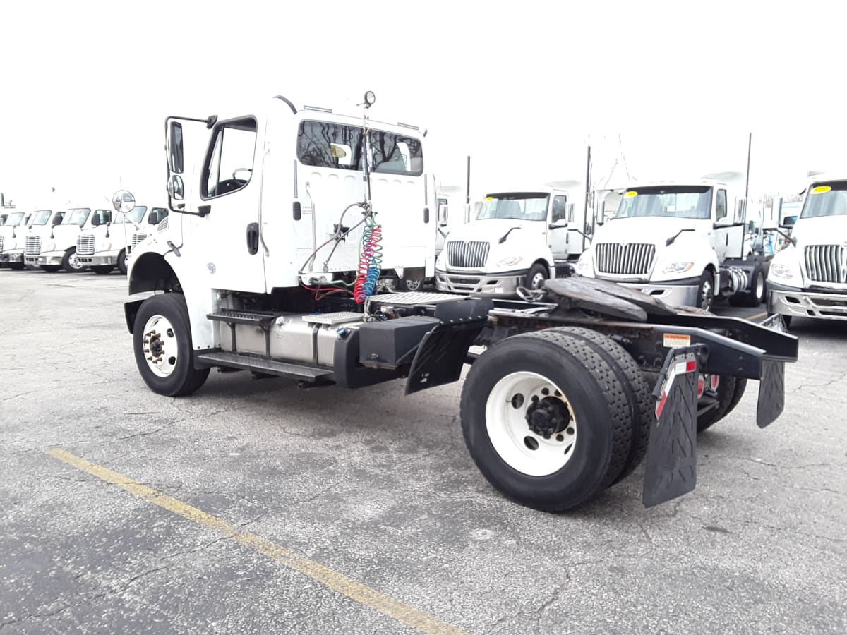 2017 Freightliner M2 106 in Hilliard, OH — photo 6