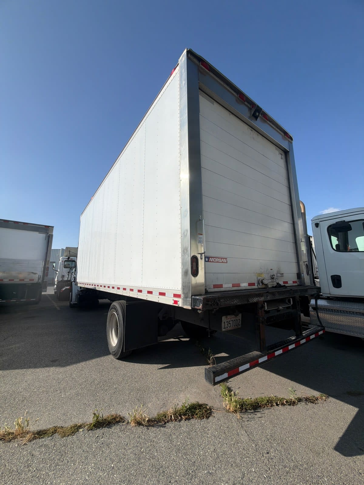 2017 Freightliner M2 106 in Pomona, CA — photo 6