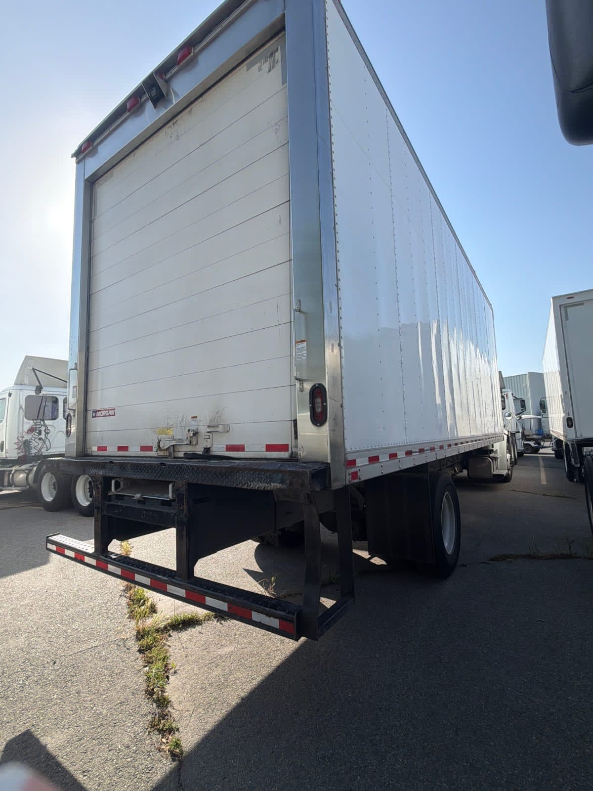 2017 Freightliner M2 106 in Pomona, CA — photo 4
