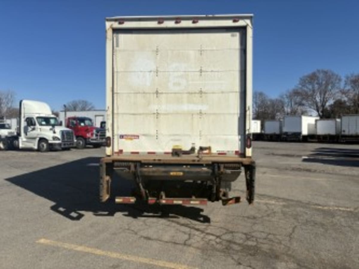 2017 International 4300 in Syracuse, NY — photo 5