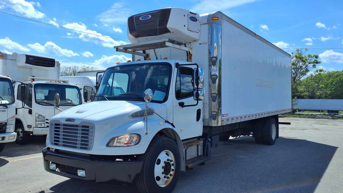 2017 Freightliner M2 106