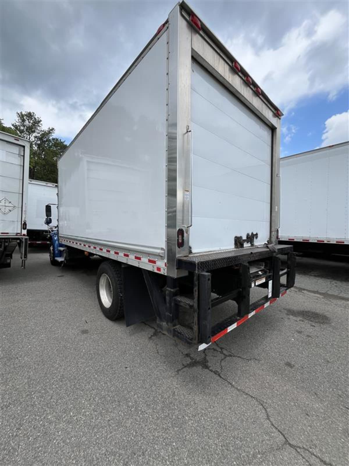 2018 Freightliner M2 106 in Ashland, VA — photo 6