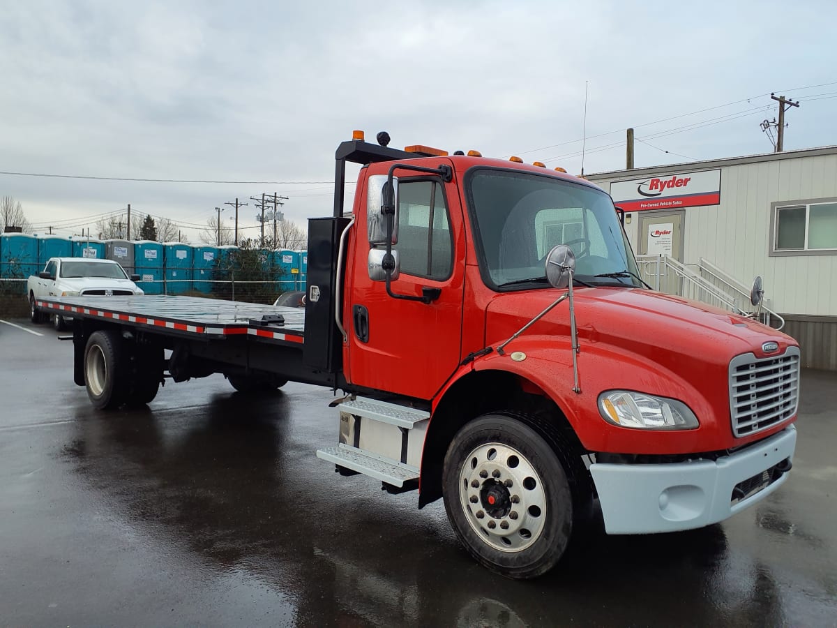 2018 Freightliner M2 106 in Tacoma, WA — photo 3