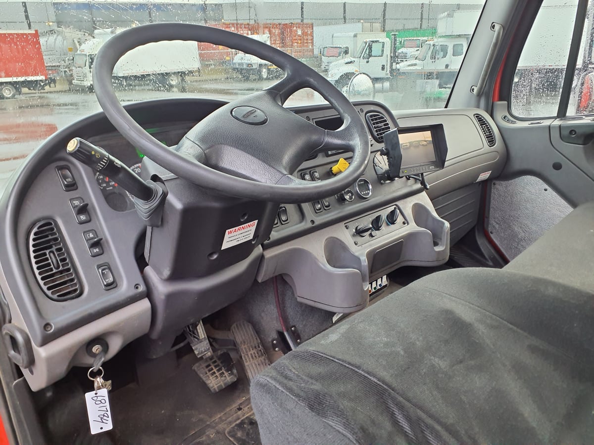 2018 Freightliner M2 106 in Tacoma, WA — photo 7