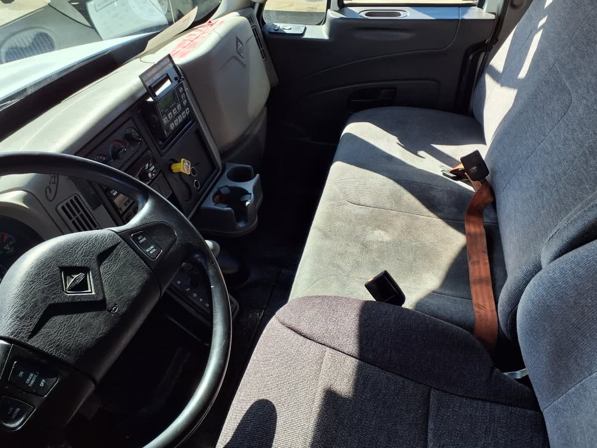 2018 International 4300 in Salisbury, MA — photo 8