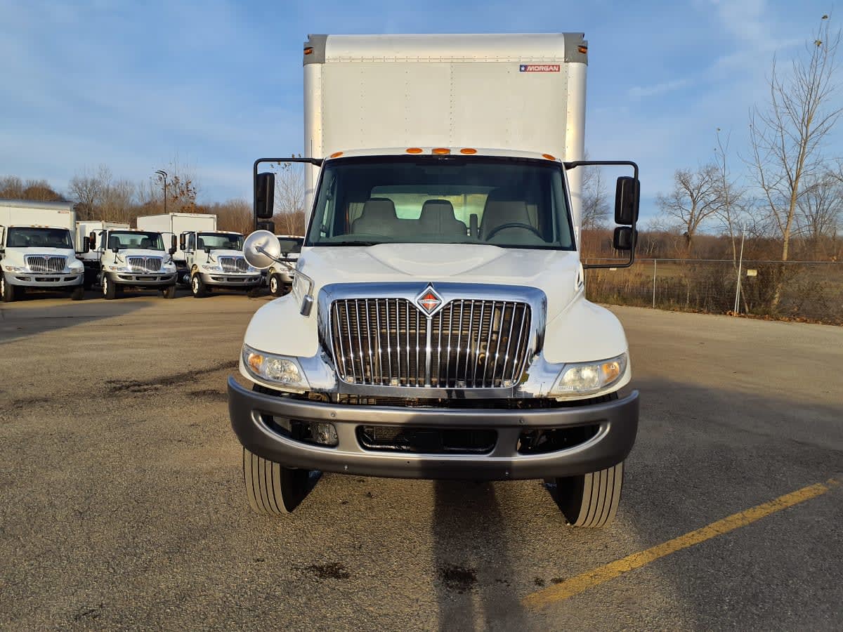 2018 International 4300 in Wayland, MI — photo 2