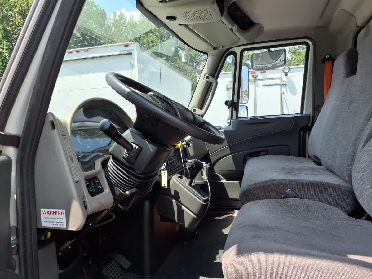 2018 International 4300 in Doraville, GA — photo 8