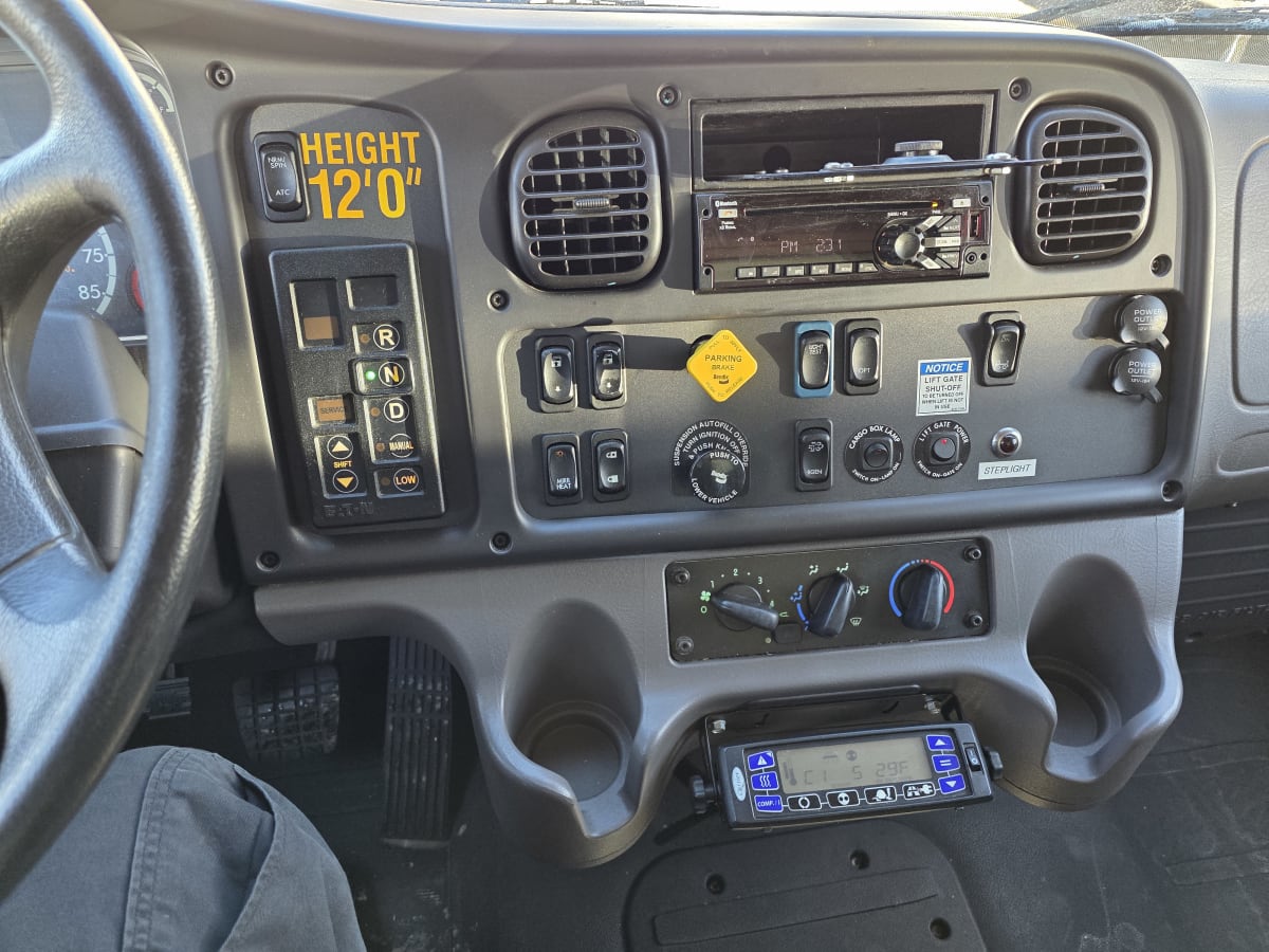 2018 Freightliner M2 106 in Bensalem, PA — photo 17