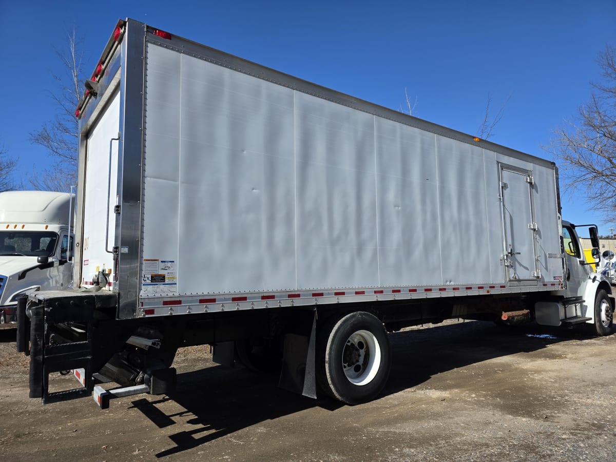 2018 Freightliner M2 106 in Bensalem, PA — photo 4