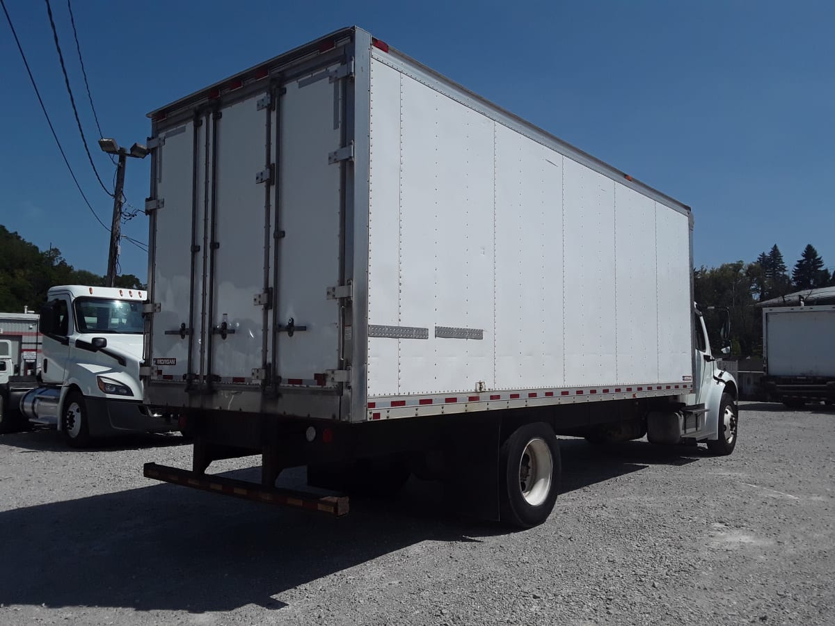 2018 Freightliner M2 106 in Pittsburgh, PA — photo 4