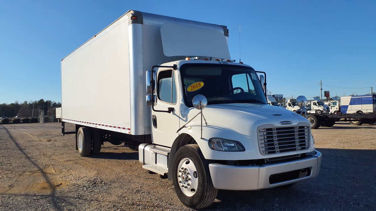 2018 Freightliner M2 106 in Birmingham, AL — photo 3