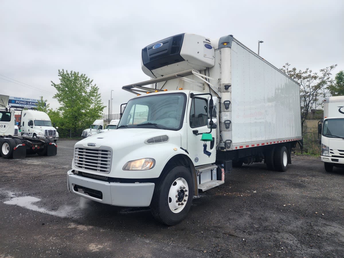 2018 Freightliner M2 106 in Kearny, NJ — photo 3