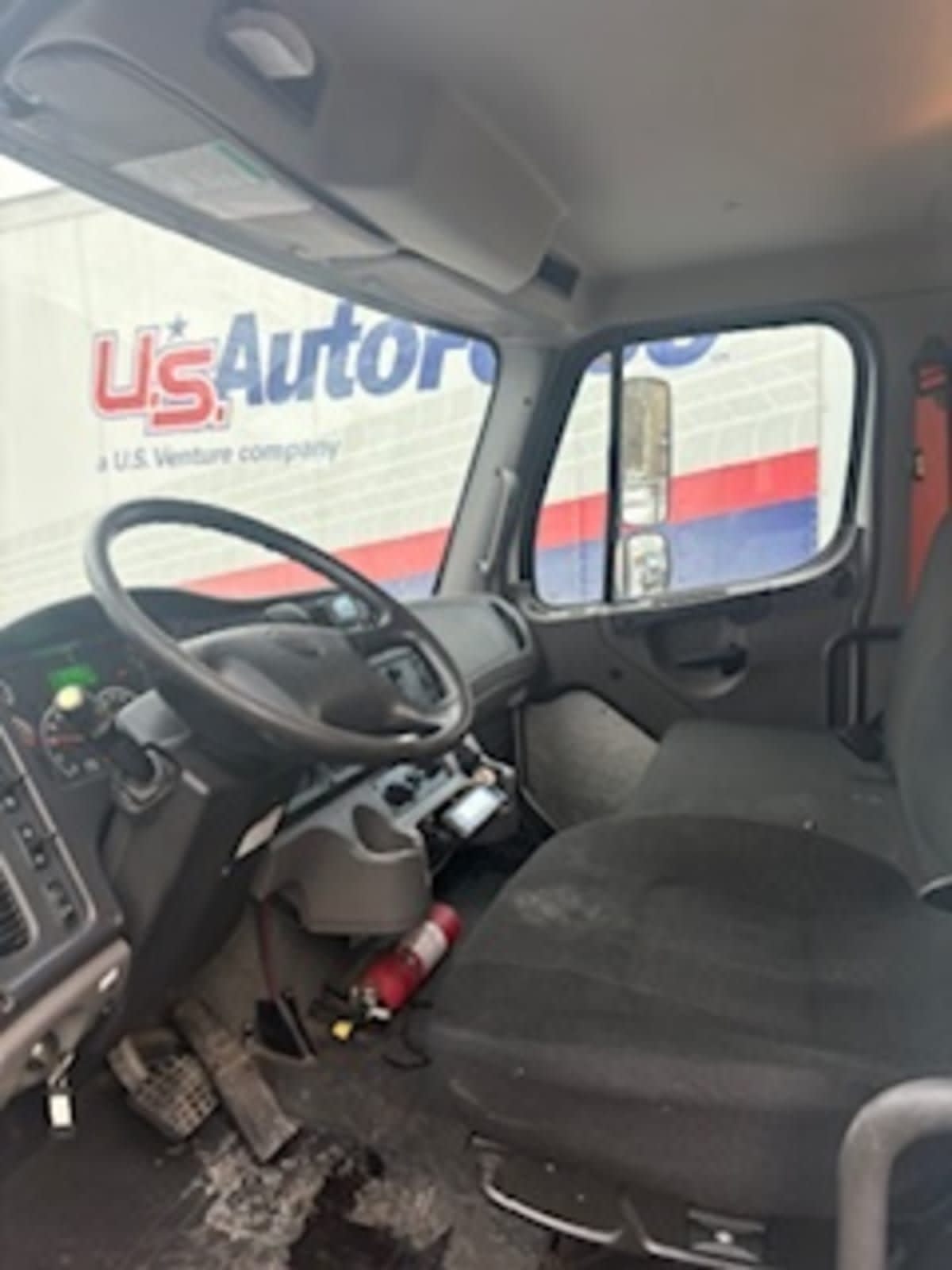 2018 Freightliner M2 106 in Newark, NJ — photo 11