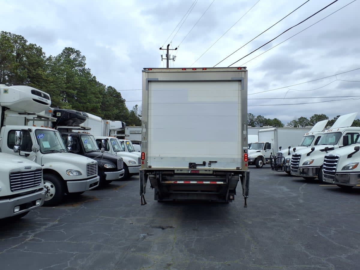 2018 International 4300 in Doraville, GA — photo 5