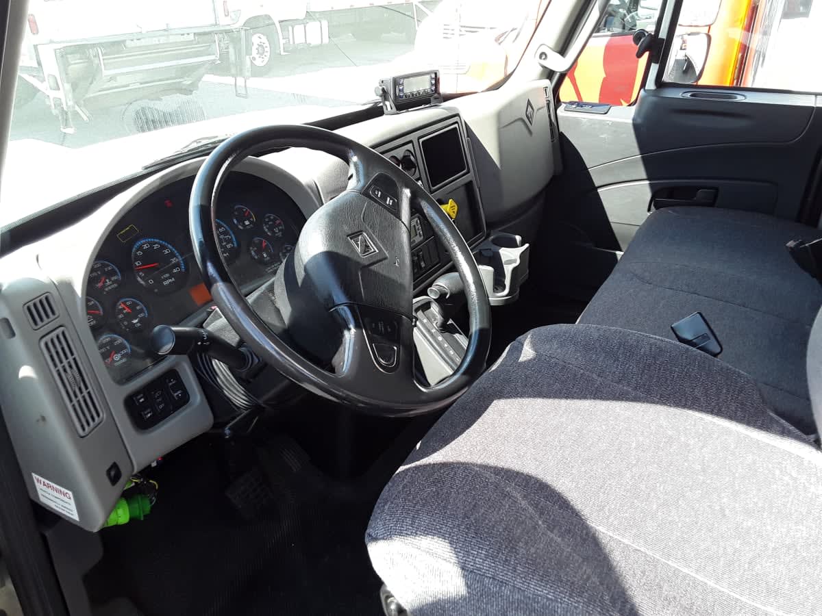 2018 International 4300 in Allentown, PA — photo 8