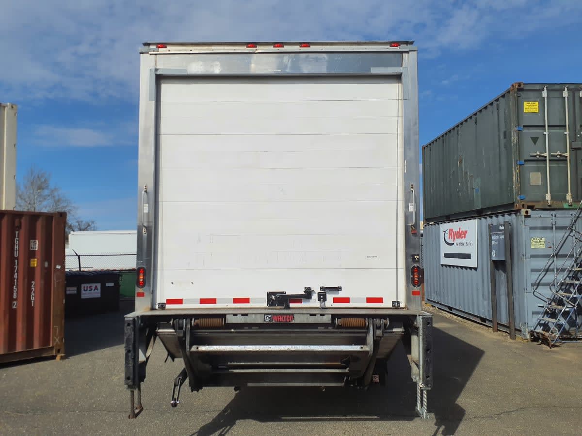 2018 International 4300 in Springfield, MA — photo 5