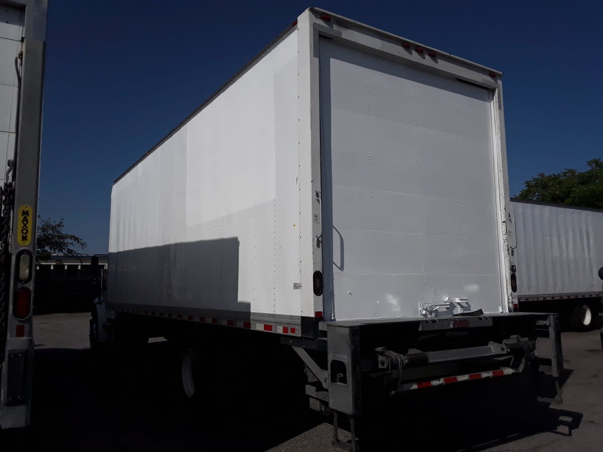 2018 Freightliner M2 106 in Fontana, CA — photo 6
