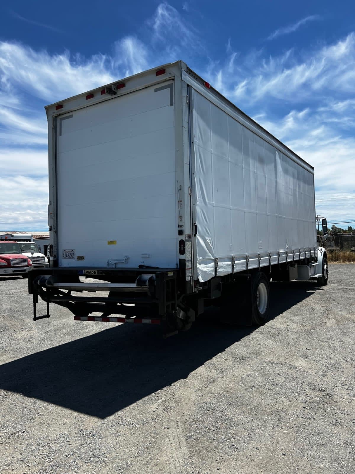 2018 Freightliner M2 106 in Fontana, CA — photo 4