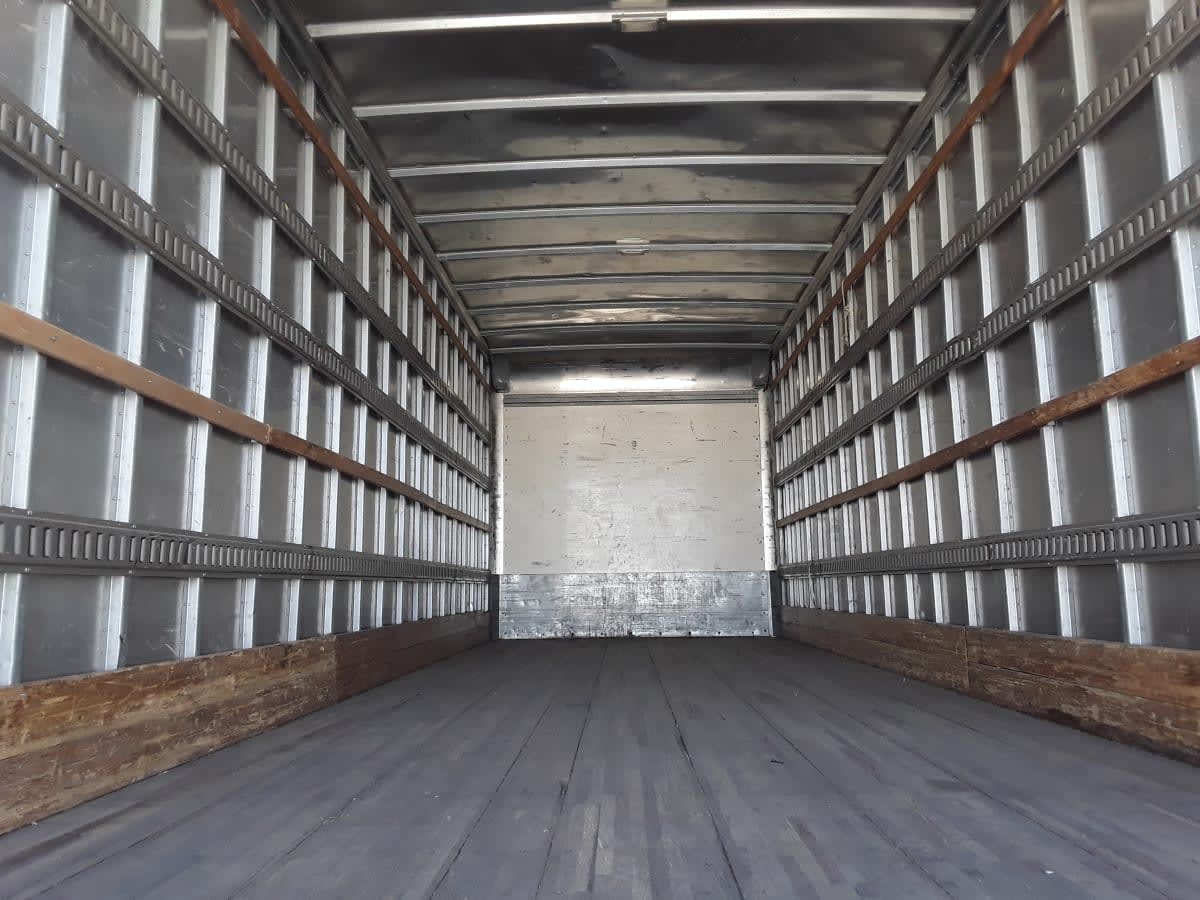 2018 Freightliner M2 106 in Montebello, CA — photo 8