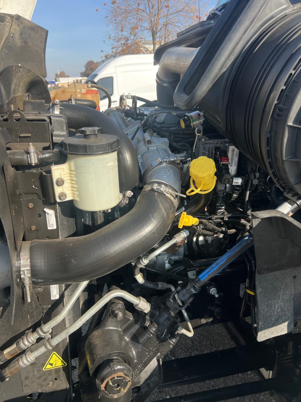 2018 International in West Sacramento, CA — photo 8