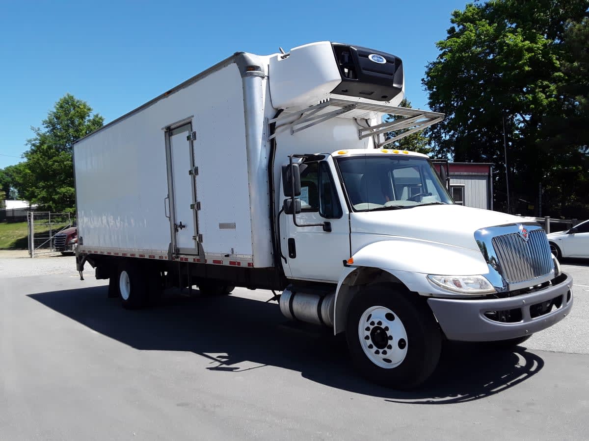 2018 International 4300 in Charlotte, NC — photo 3