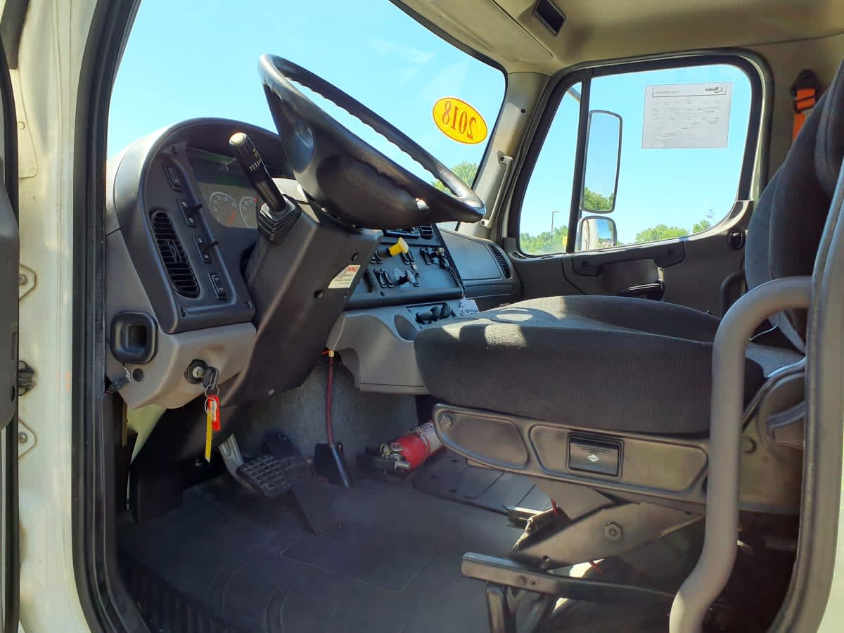 2018 Freightliner M2 106 in O'fallon, MO — photo 8