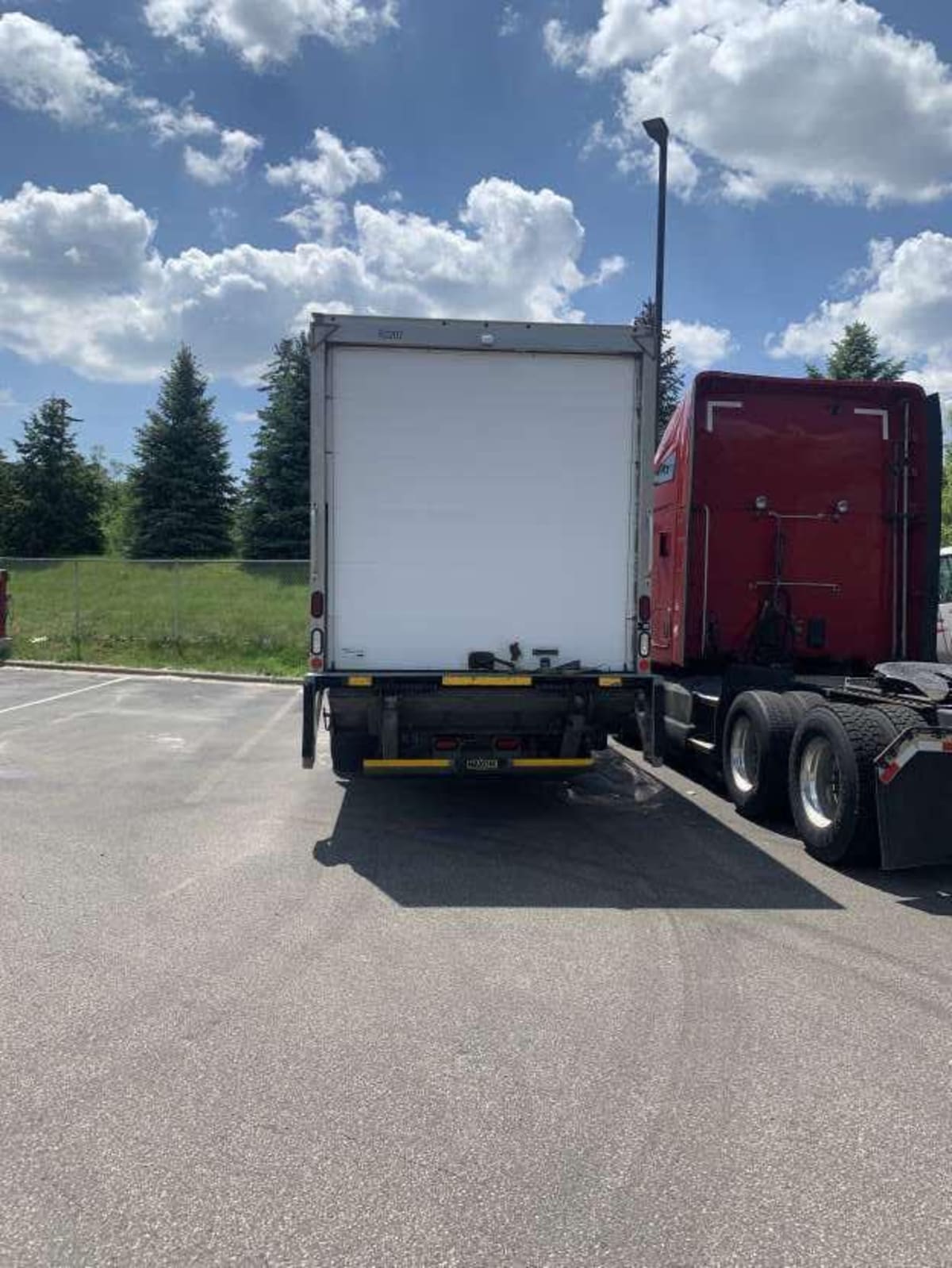 2018 International 4300 in Minneapolis, MN — photo 5