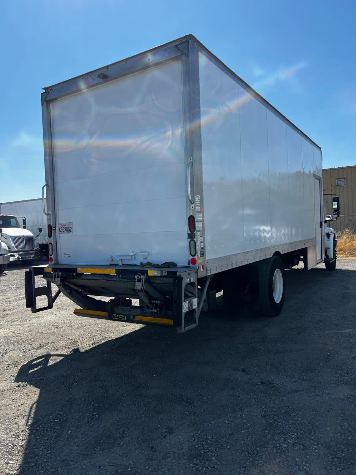 2018 International 4300 in West Sacramento, CA — photo 4