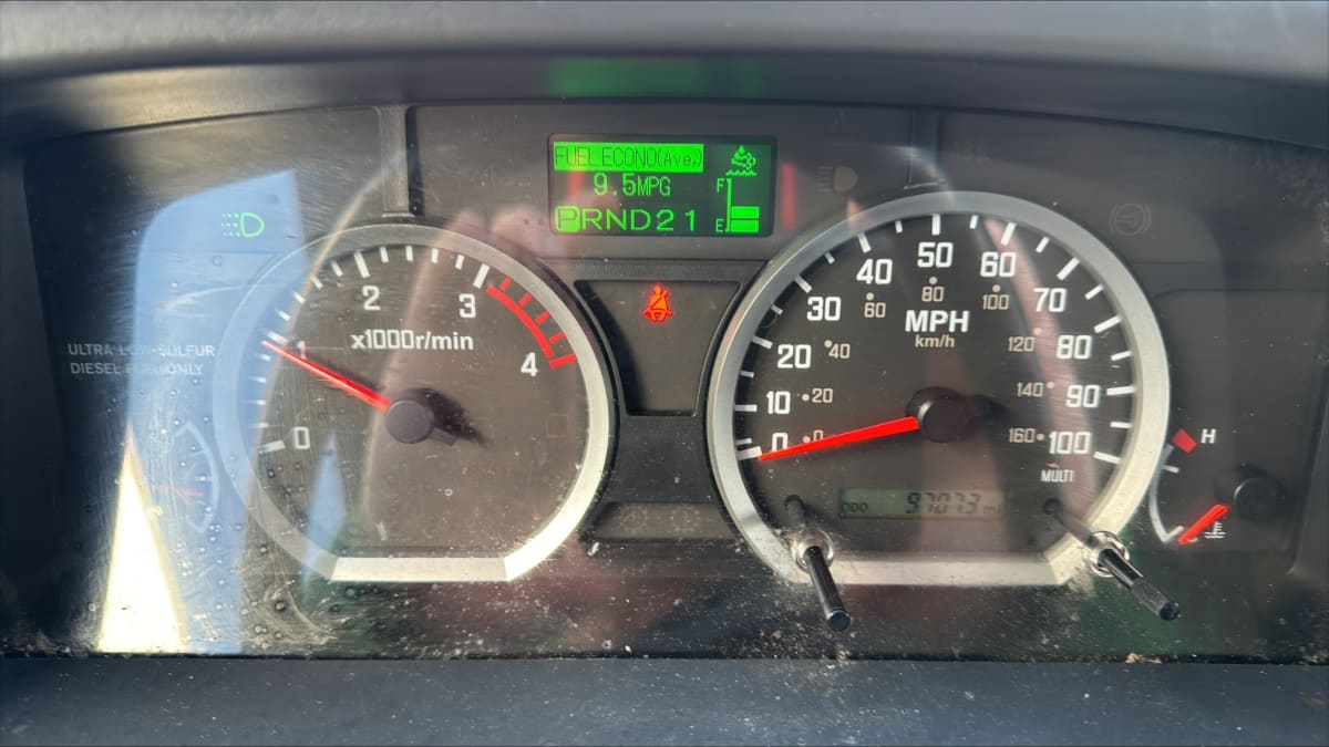 2018 Isuzu NQR in North Las Vegas, NV — photo 11