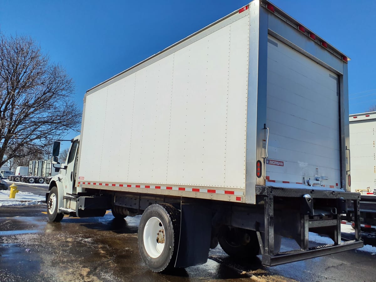 2018 Freightliner M2 106 in Bolingbrook, IL — photo 6