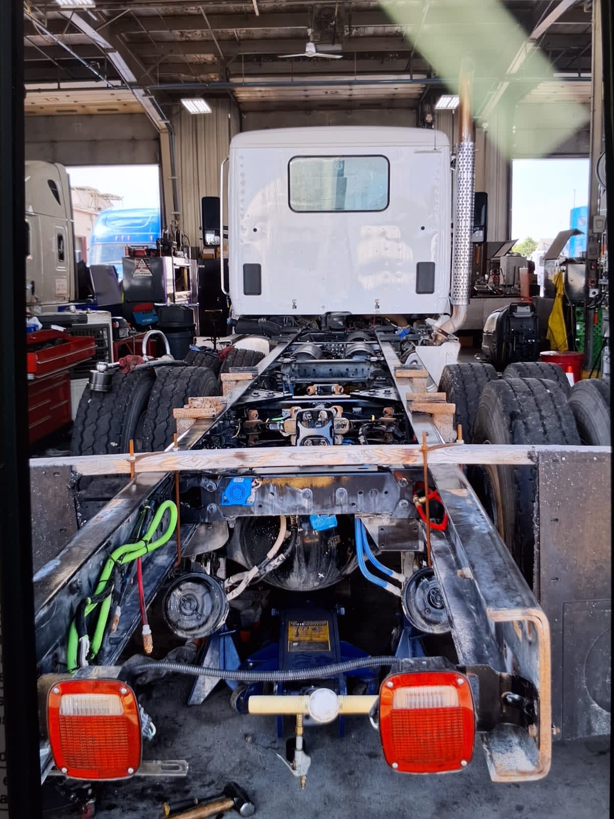 2018 Kenworth T880 in Dallas, TX — photo 5