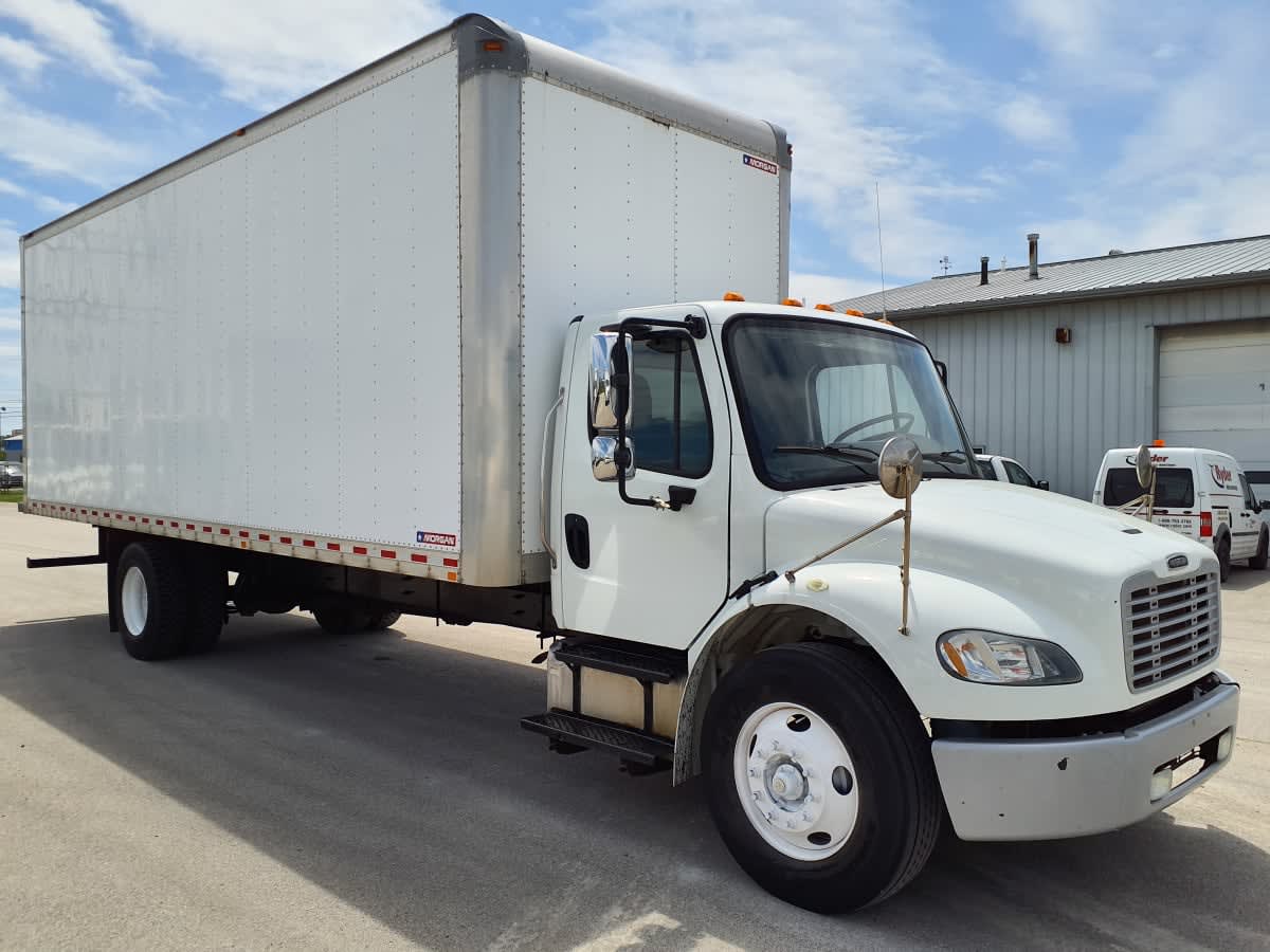 2018 Freightliner M2 106 in Indianapolis, IN — photo 3