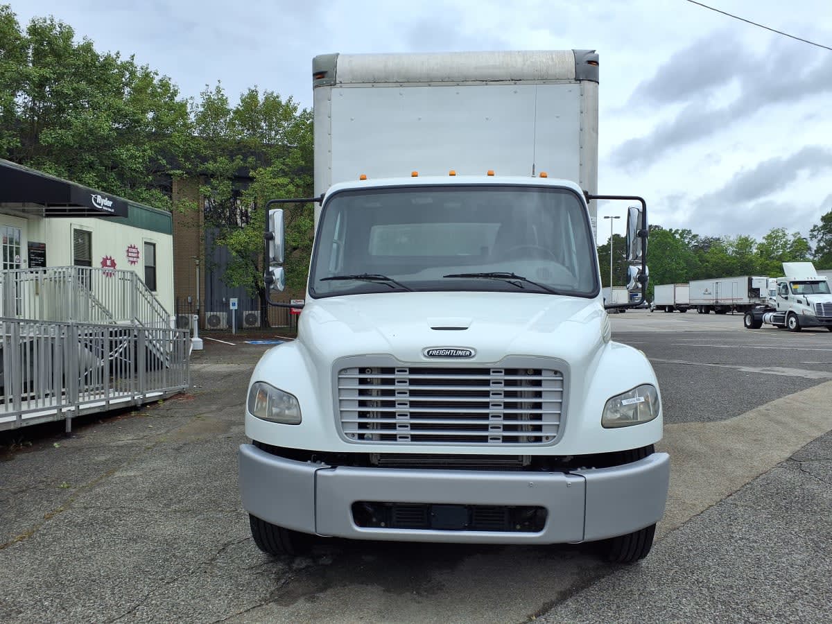 2018 Freightliner M2 106 in Knoxville, TN — photo 2