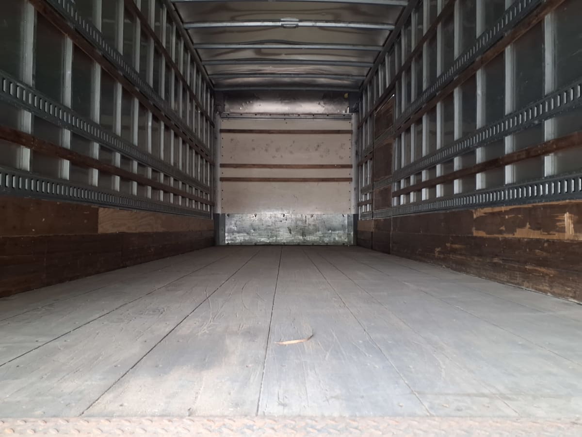 2018 Freightliner M2 106 in Knoxville, TN — photo 8