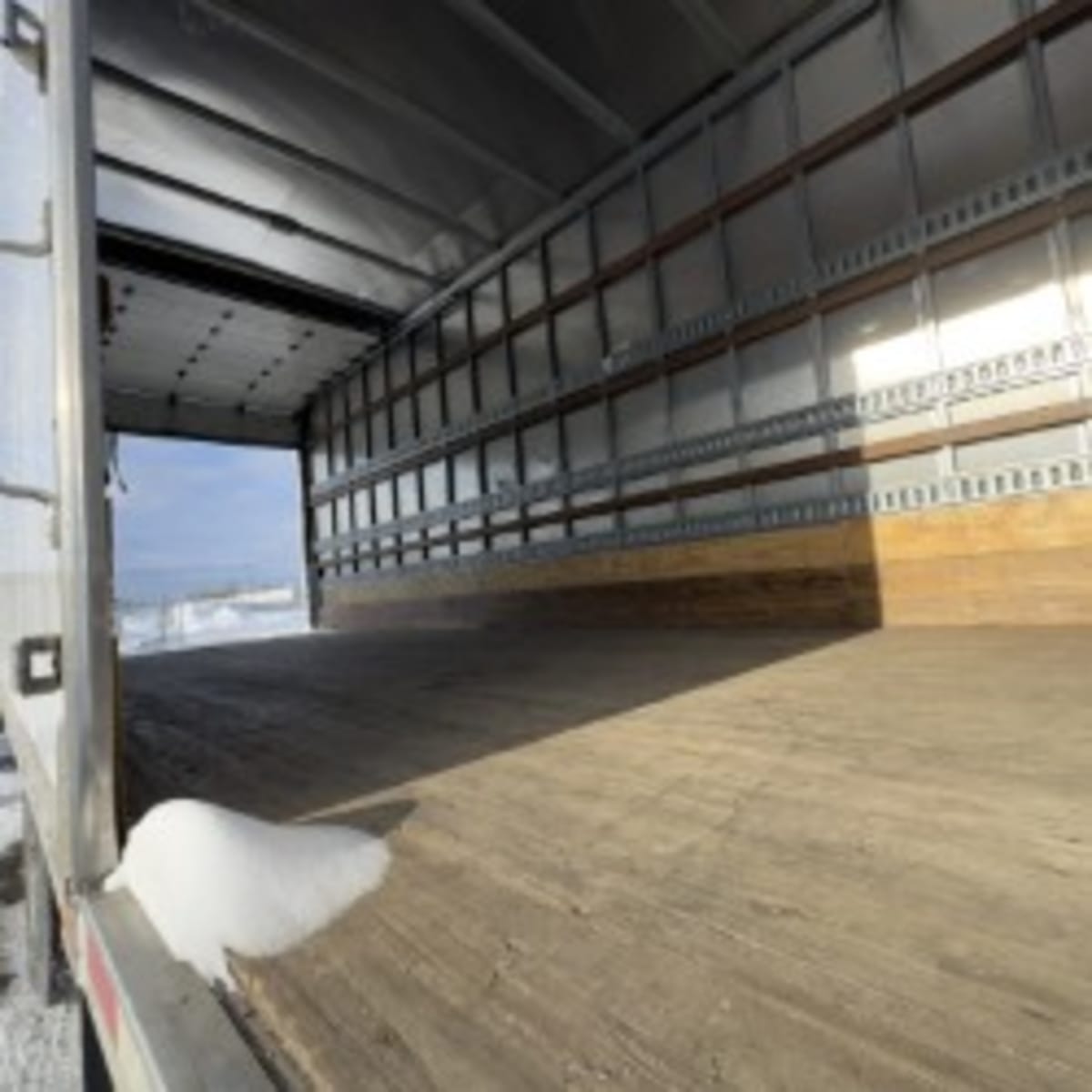 2018 Freightliner M2 106 in Syracuse, NY — photo 13