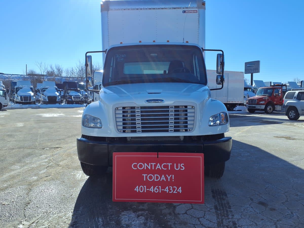 2018 Freightliner M2 106 in Warwick, RI — photo 2