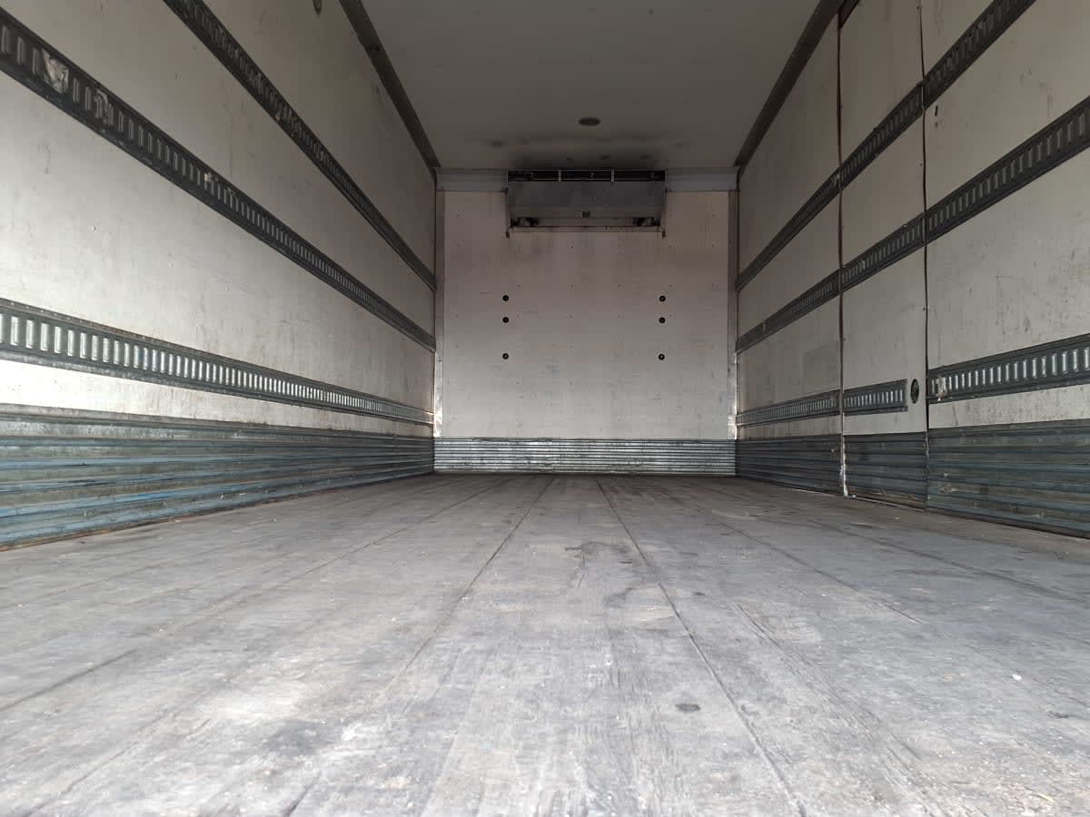 2018 International 4300 in Taylor, MI — photo 9