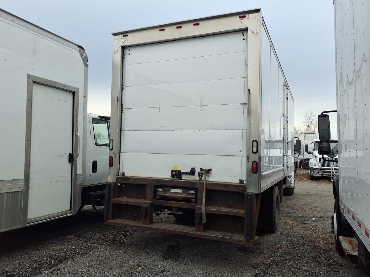 2018 International 4300 in Taylor, MI — photo 4