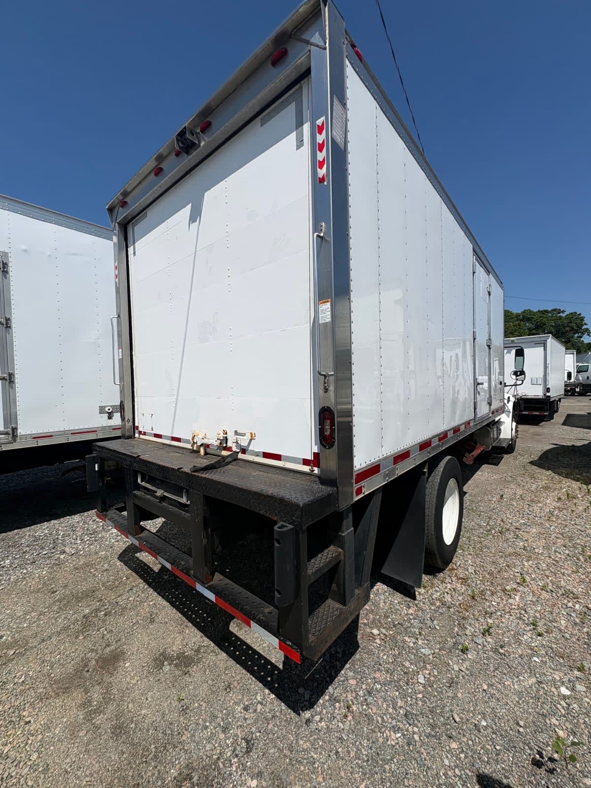 2018 Freightliner M2 106 in Ashland, VA — photo 4