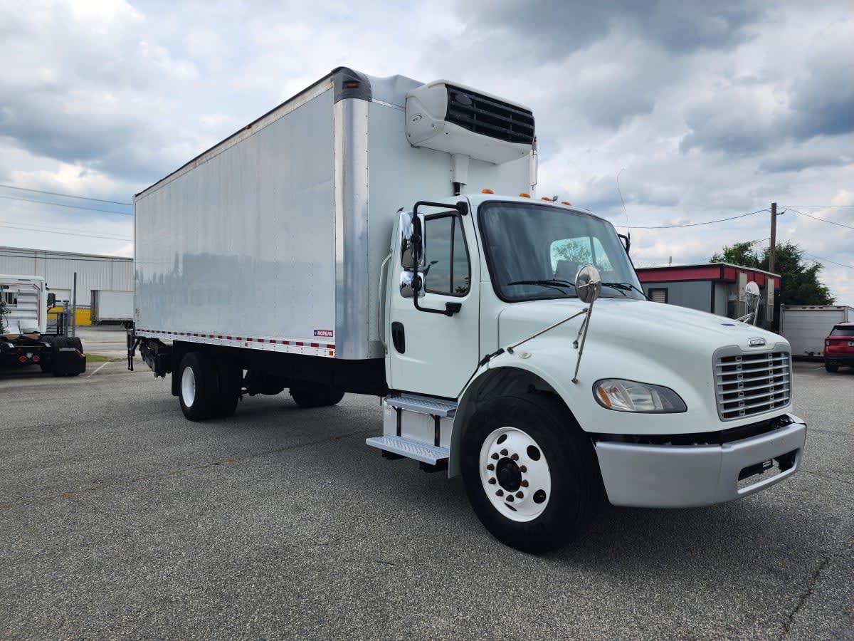 2018 Freightliner M2 106 in Greensboro, NC — photo 3