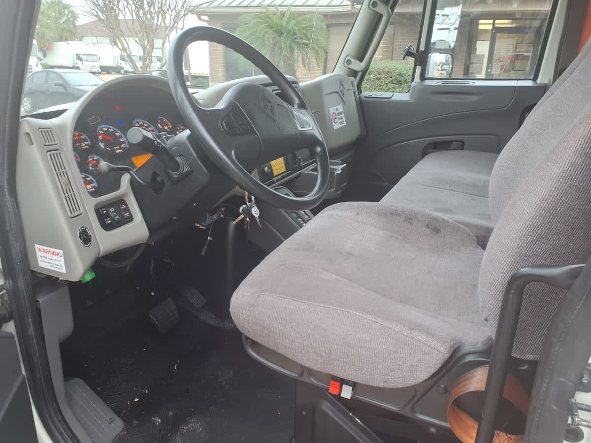 2018 International 4300 in Houston, TX — photo 7