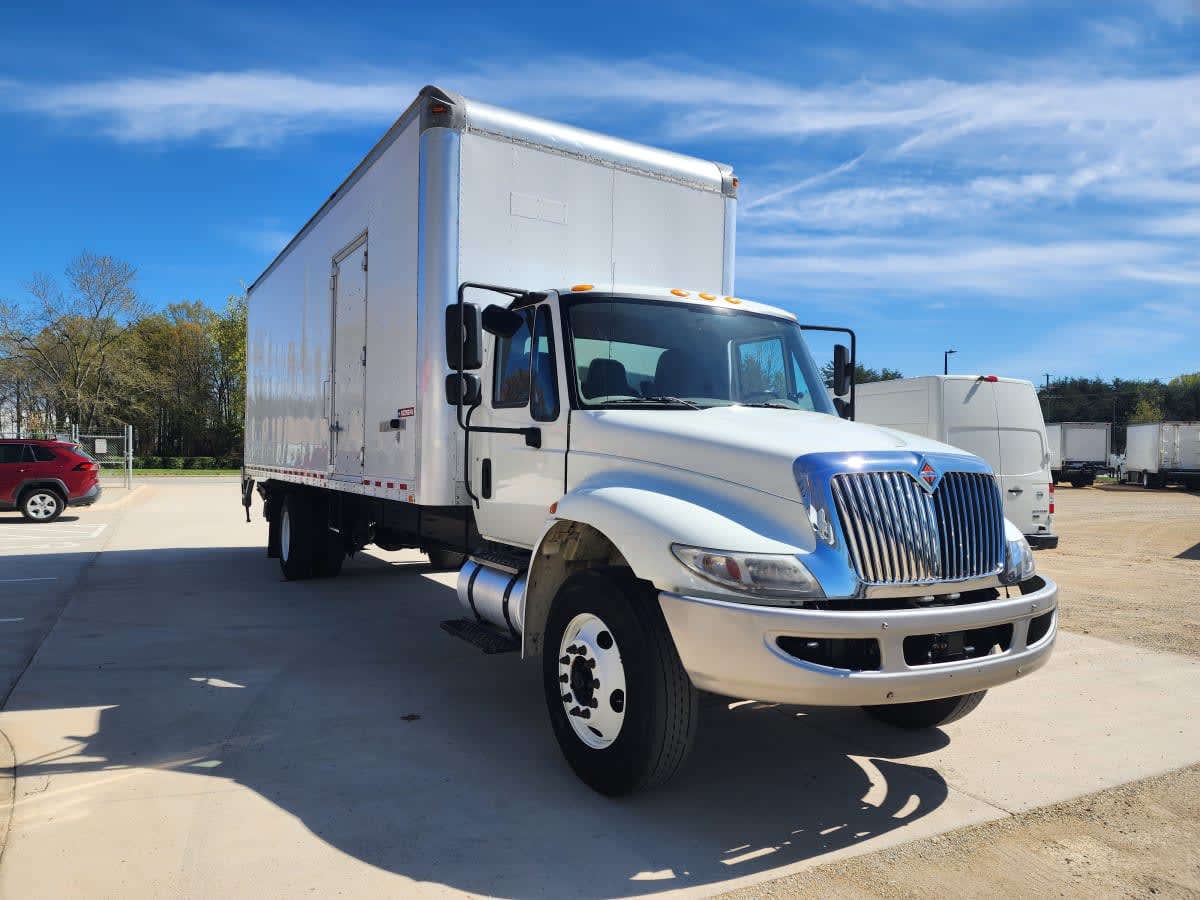 2018 International 4300 in Greensboro, NC — photo 3