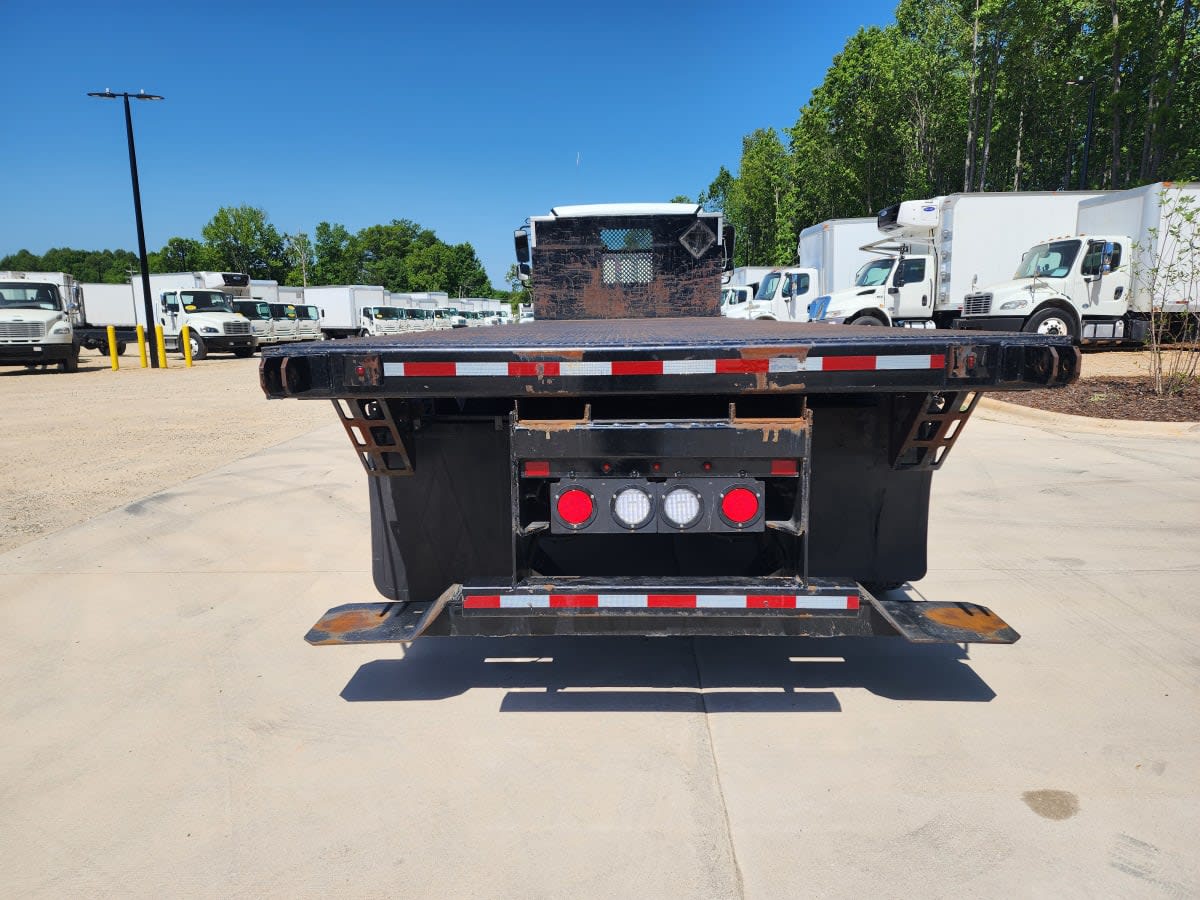 2018 Freightliner M2 106 in Greensboro, NC — photo 5